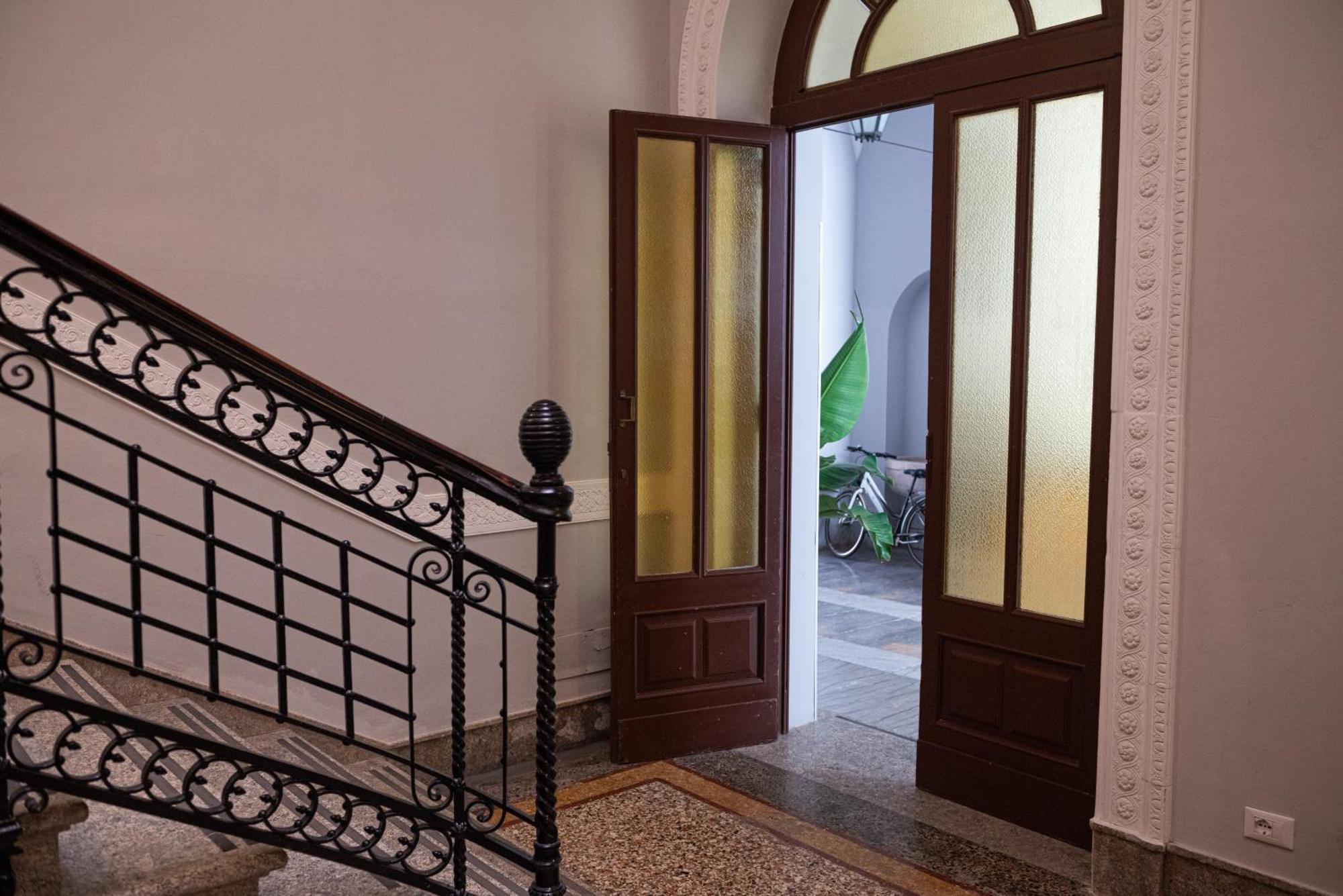Historico Loft & Rooms Palazzo Adragna XIX Trapani Exterior foto