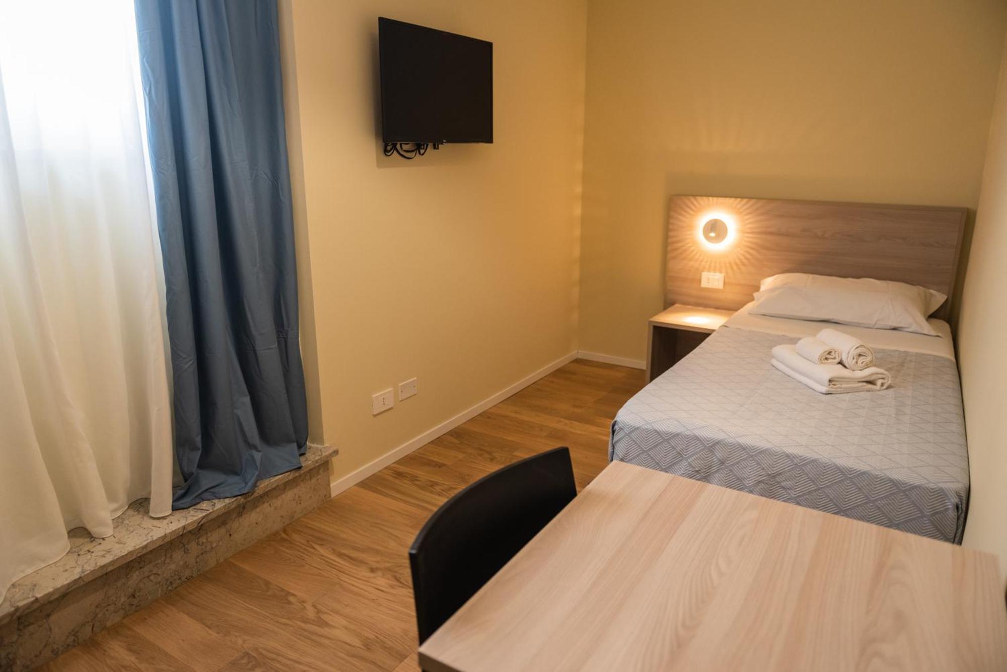 Historico Loft & Rooms Palazzo Adragna XIX Trapani Habitación foto