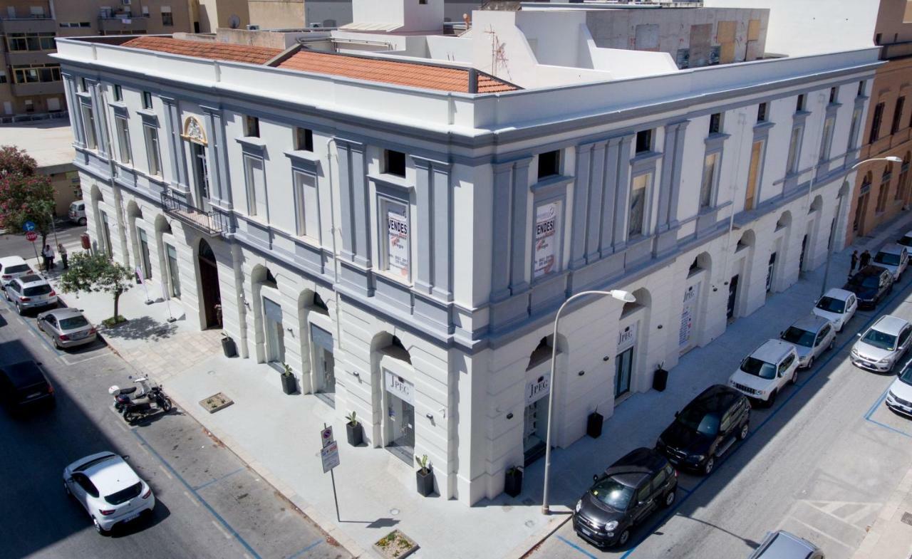 Historico Loft & Rooms Palazzo Adragna XIX Trapani Exterior foto